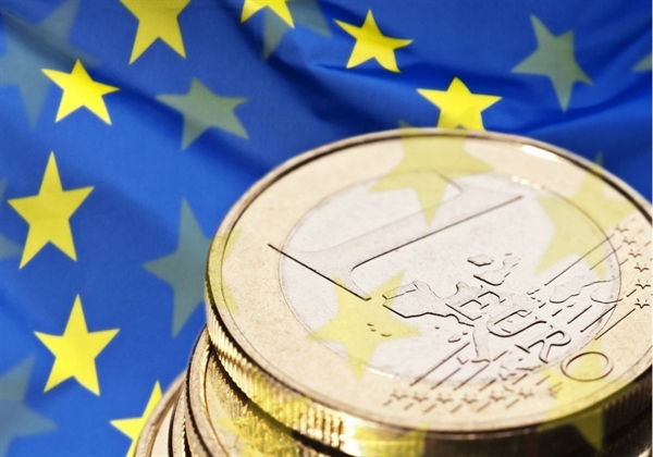  Brussel·les recomana tancar el procediment de dèficit excessiu de Grècia