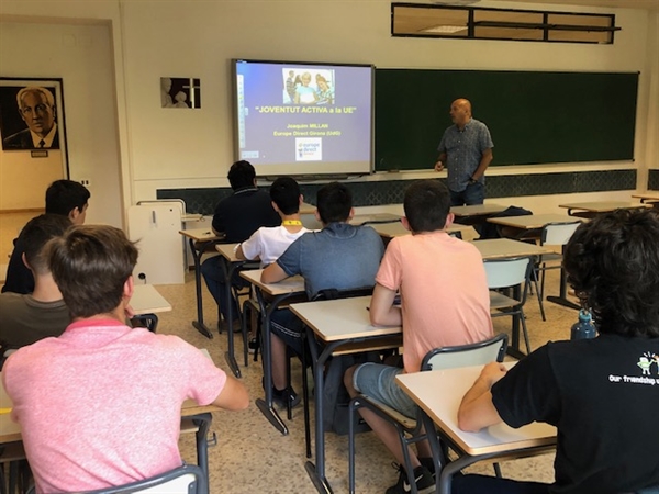 Taller "Joventut activa a la UE" al Col·legi Bell-lloc de Girona. 19 de juny de 2019